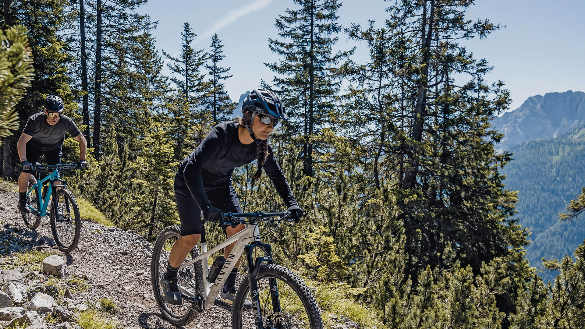 Canyon bikes hotsell out of stock